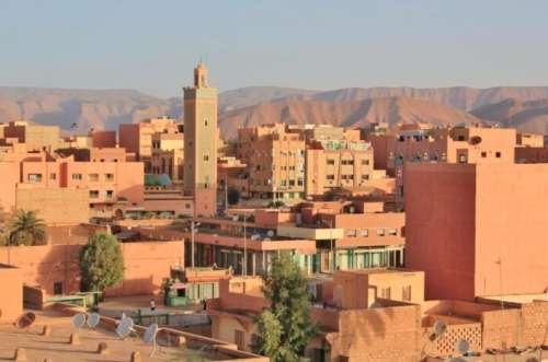 الدورة الأولى للملتقى السنوي الجالية المغربية المقيمية بالخارج يومي 10 -11 غشت 2025 بالرشيدية